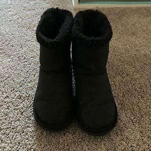 Black fuzzy boots.